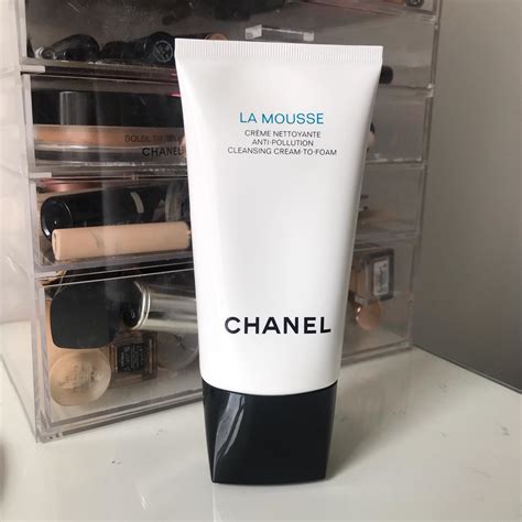 le bi phase visage chanel|chanel la mousse cleanser.